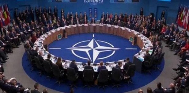 “الناتو”: الحلفاء الأوروبيون على استعداد للتحرك لتحقيق السلام في أوكرانيا